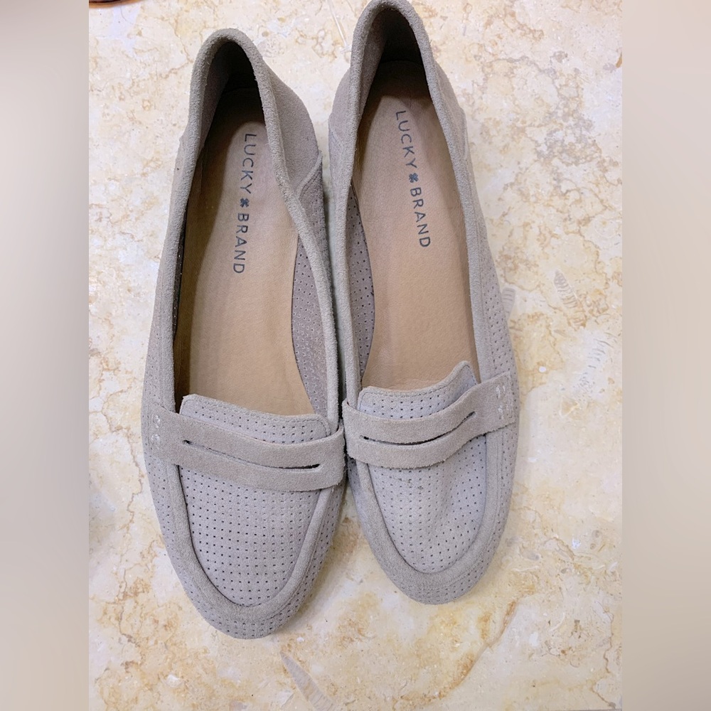Lucky Brand suede loafers, new condition